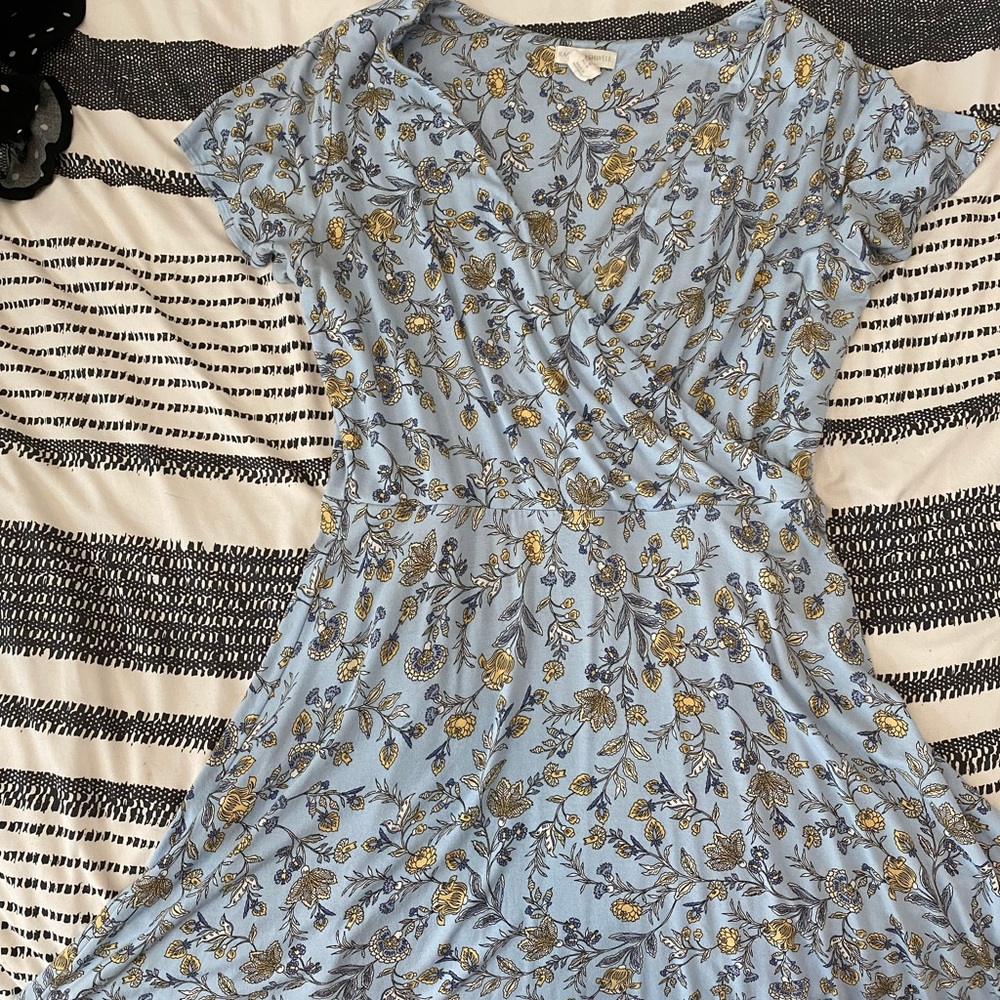 Work Clothes - Dresses, Pants, Skirt and Blouses - Picture 12 of 16